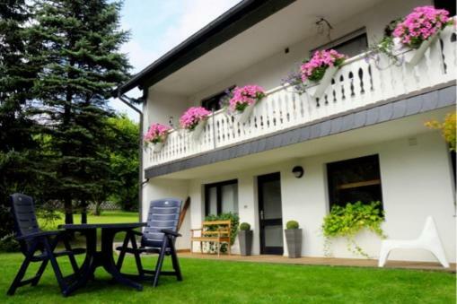 Landhaus Zur Linde Apartment Винтерберг Екстериор снимка